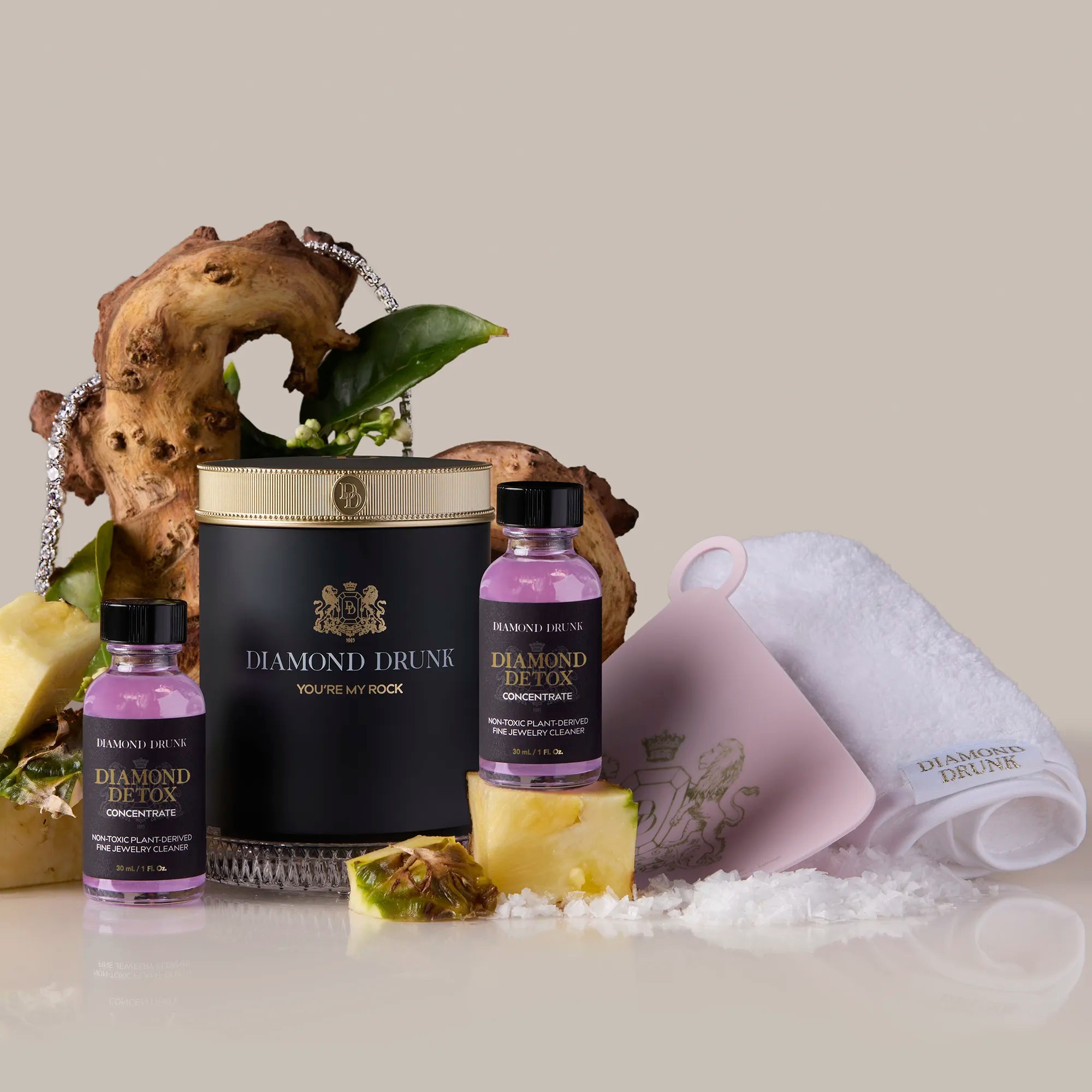 Non-Toxic Ultrasonic Jewlery Cleaner-The Ultimate Clean Collection - Classic Black